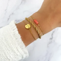 Finaste Armband 3 initialen met mini muntje goud kleurig Sale