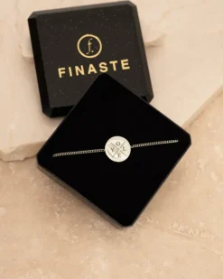 Finaste Armband 4 initials exclusive Hot