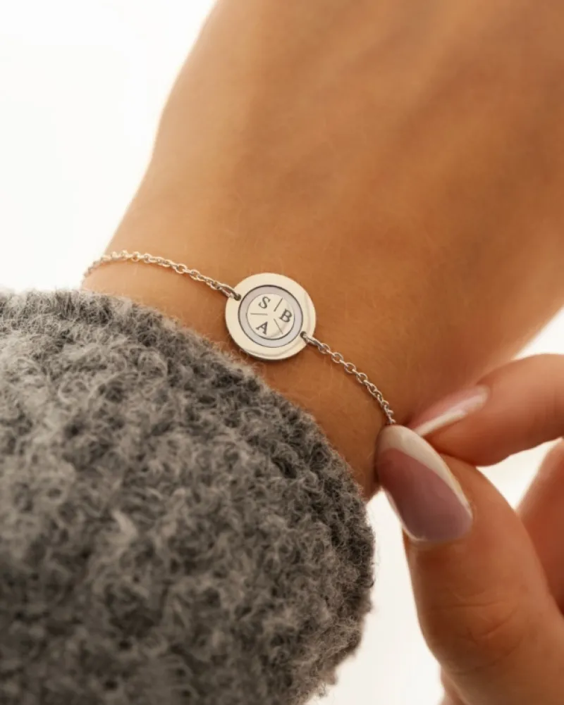 Finaste Armband 3 initials luxury Fashion