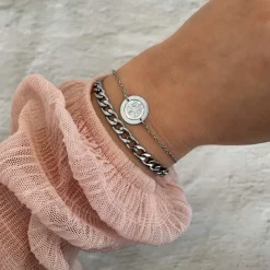 Finaste Armband 3 initials luxury Fashion
