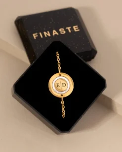 Finaste Armband 2 initials luxury kleur goud New