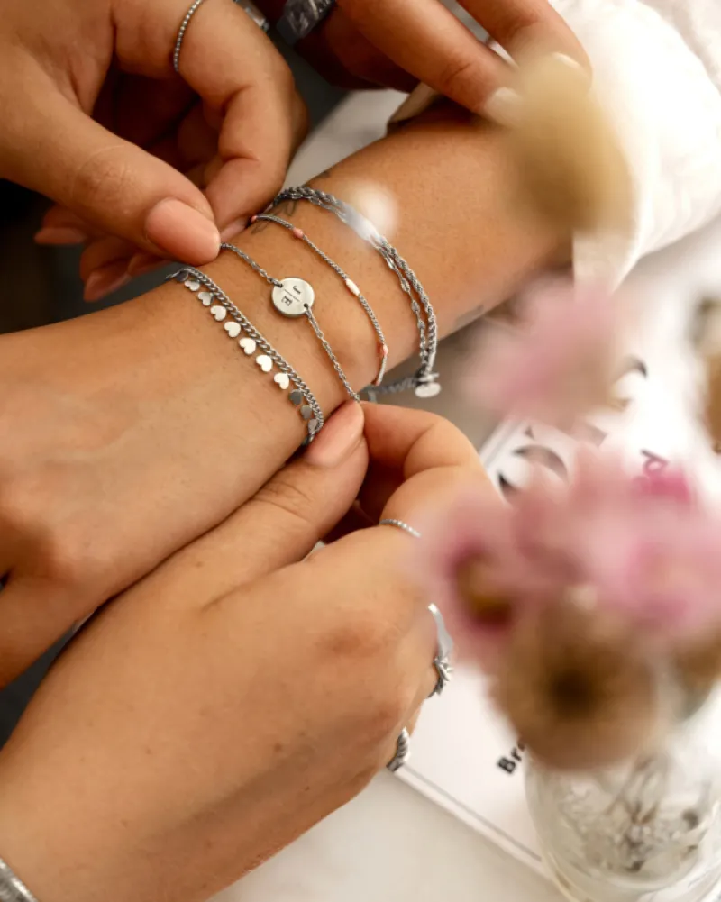 Finaste Armband little hearts Discount