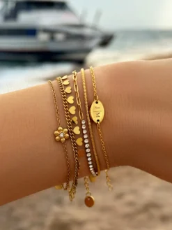 Finaste Armband little hearts goudkleurig Sale