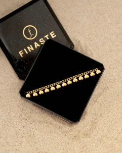 Finaste Armband little hearts goudkleurig Sale