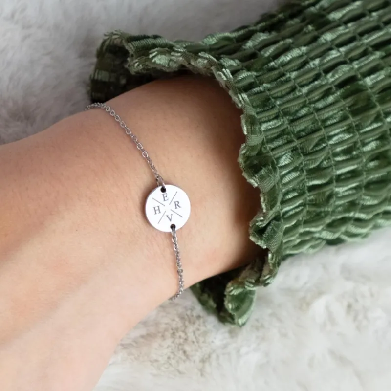 Finaste Armband Met Vier Initialen Clearance