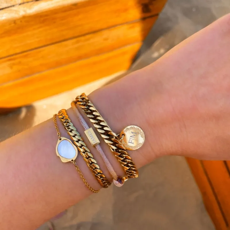 Finaste Armband parelmoer kleur goud New