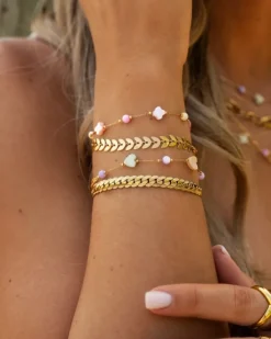 Finaste Armband platte chain vintage goudkleurig Best