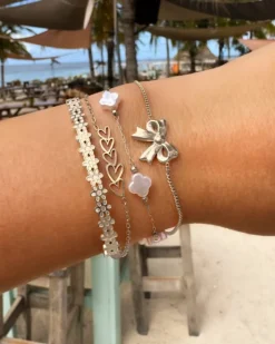 Finaste Bangle met bloemetjes Hot