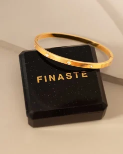 Finaste Bangle met steentjes goudkleurig Clearance