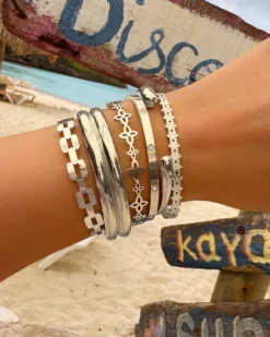Finaste Bangle teardrop Online