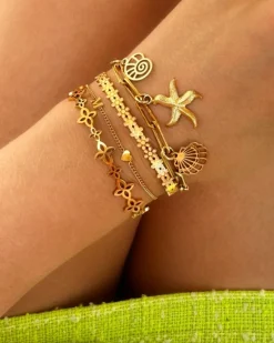 Finaste Bangle vintage flower goudkleurig Fashion