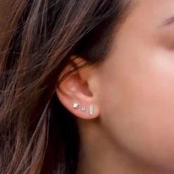 Finaste Bar stud oorbellen met steentjes Clearance