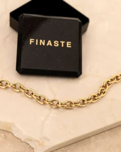 Finaste Big chain link bracelet goldplated Fashion