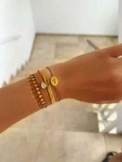 Finaste Birth flower armband met jouw gravering goudkleurig Hot