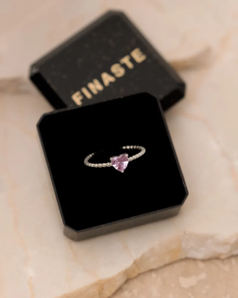 Finaste Birthstone heart ring New