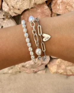 Finaste Chain and pearl bracelet Outlet