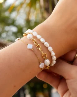 Finaste Chain and pearl bracelet goudkleurig Online