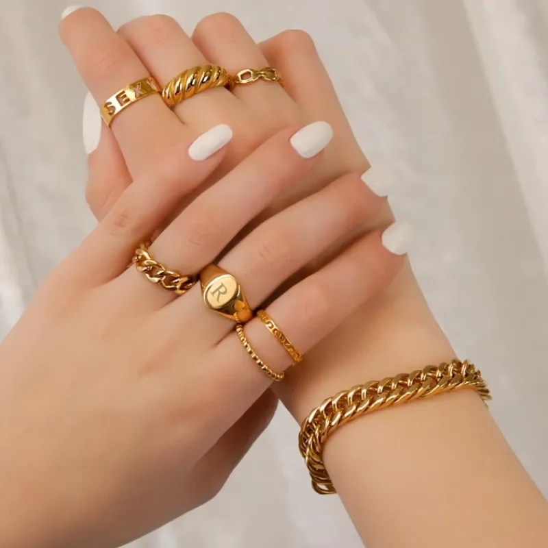 Finaste Chain ring goud kleurig Outlet