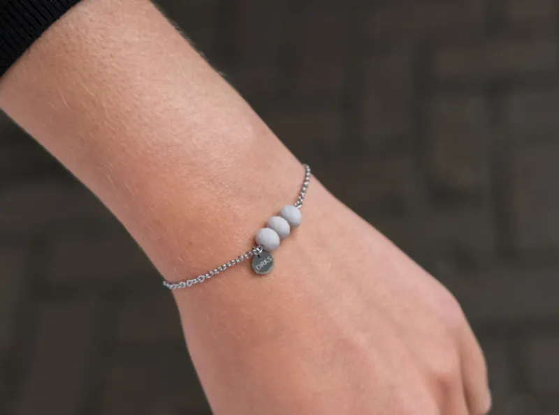Finaste Charming armband grijs Outlet