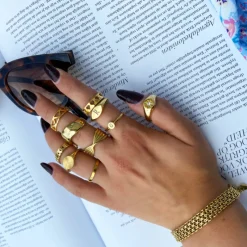 Finaste Chunky musthave ring kleur goud Sale