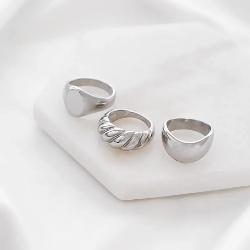 Finaste Chunky ring croissant Sale