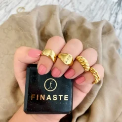 Finaste Chunky ring croissant goud kleurig New