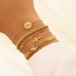 Finaste Cross armband goudkleurig Discount