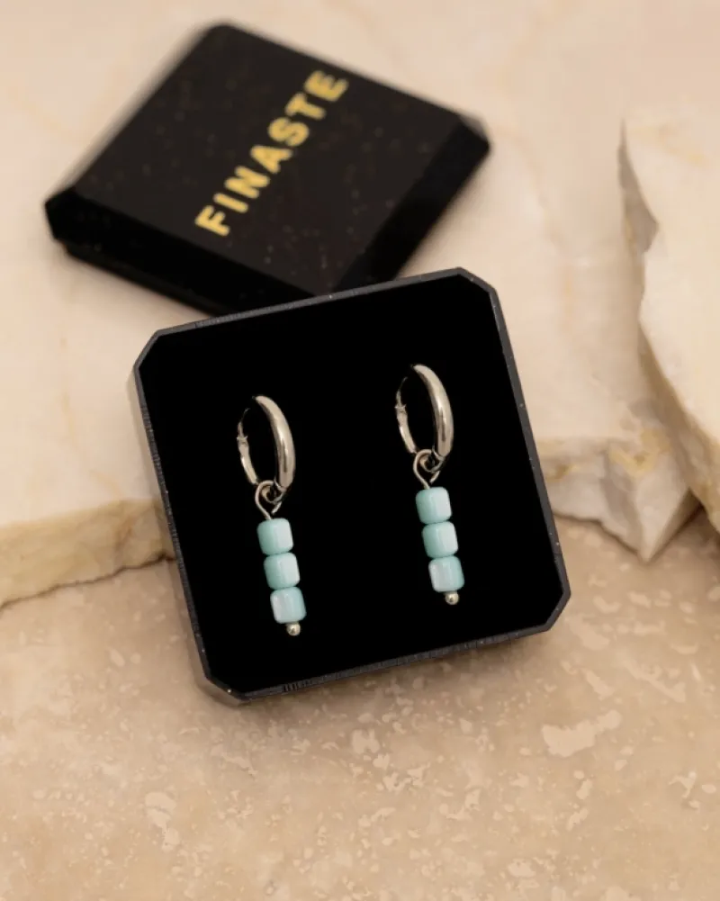 Finaste Earrings lightblue beads Best