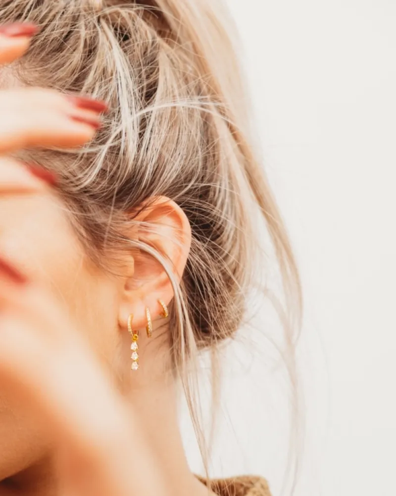 Finaste Exclusive crystal drop earrings goldplated Discount