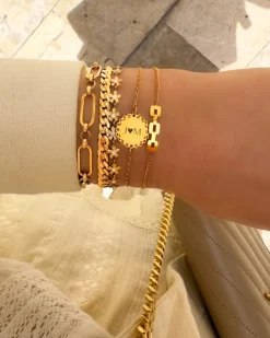 Finaste Flower Bracelet Goudkleurig Hot