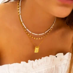 Finaste Flower Necklace Goudkleurig Hot