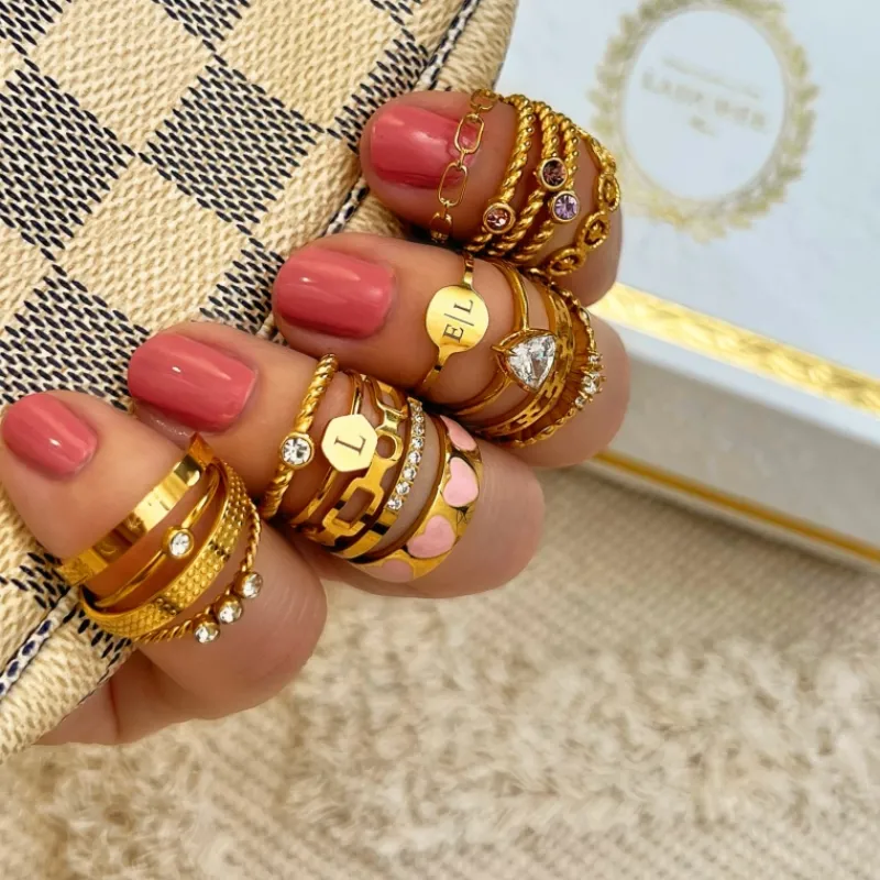 Finaste Geboortesteen ring goudkleurig Hot