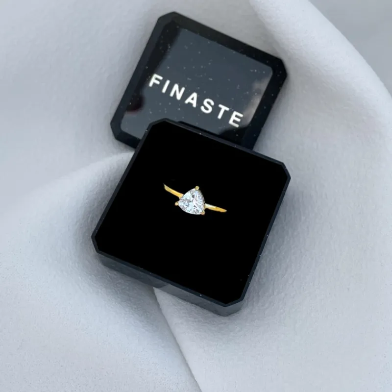 Finaste Golddigger ring triangle gold plated Outlet