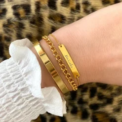 Finaste Graveerbare bar armband met sierletters goud kleurig Sale