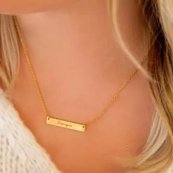 Finaste Graveerbare bar ketting met sierletters goud kleurig Online