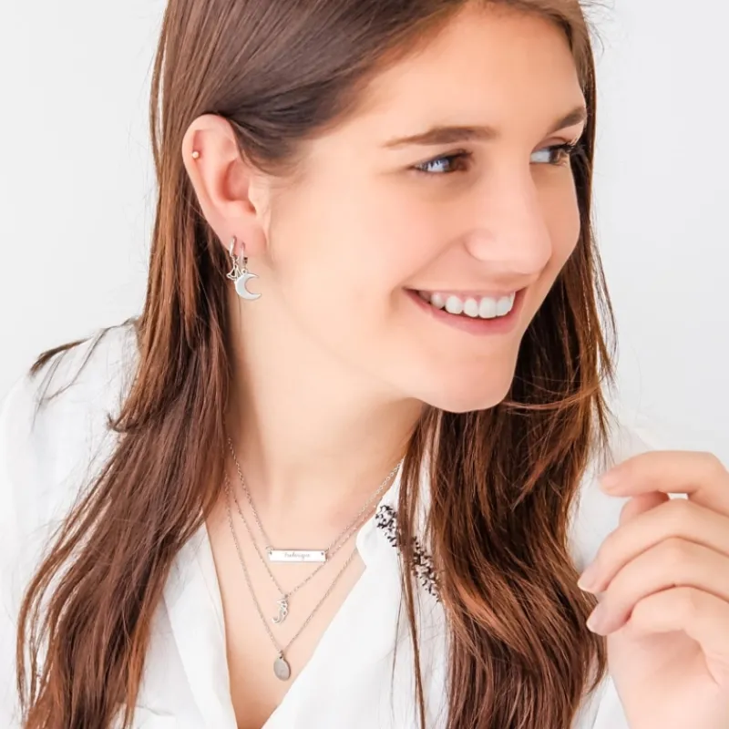 Finaste Graveerbare bar ketting met sierletters Outlet