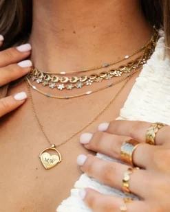 Finaste Graveerbare hartjes ketting ariana goudkleurig Sale