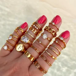 Finaste Grote zegelring 1 letter goud kleurig Clearance