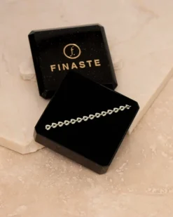 Finaste Heart chain necklace Online