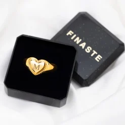 Finaste Heart Zegelring Met Initials Goudkleurig New
