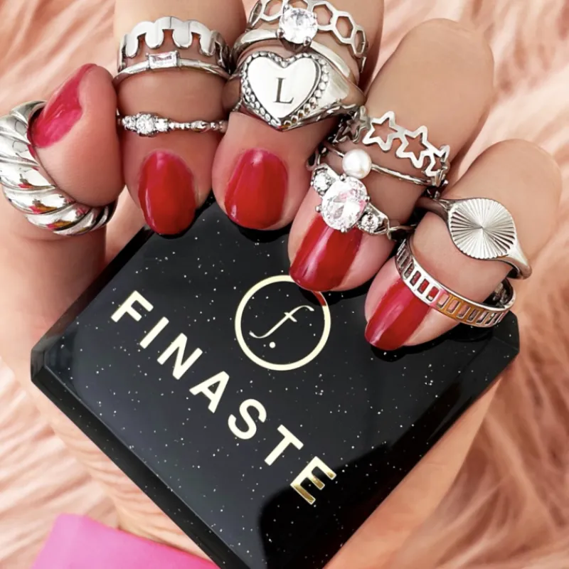 Finaste Heart zegelring met initials Hot