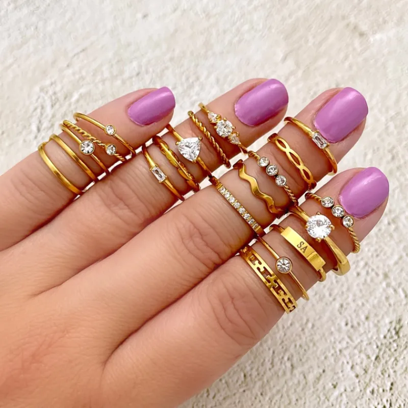Finaste High class stone ring goudkleurig New