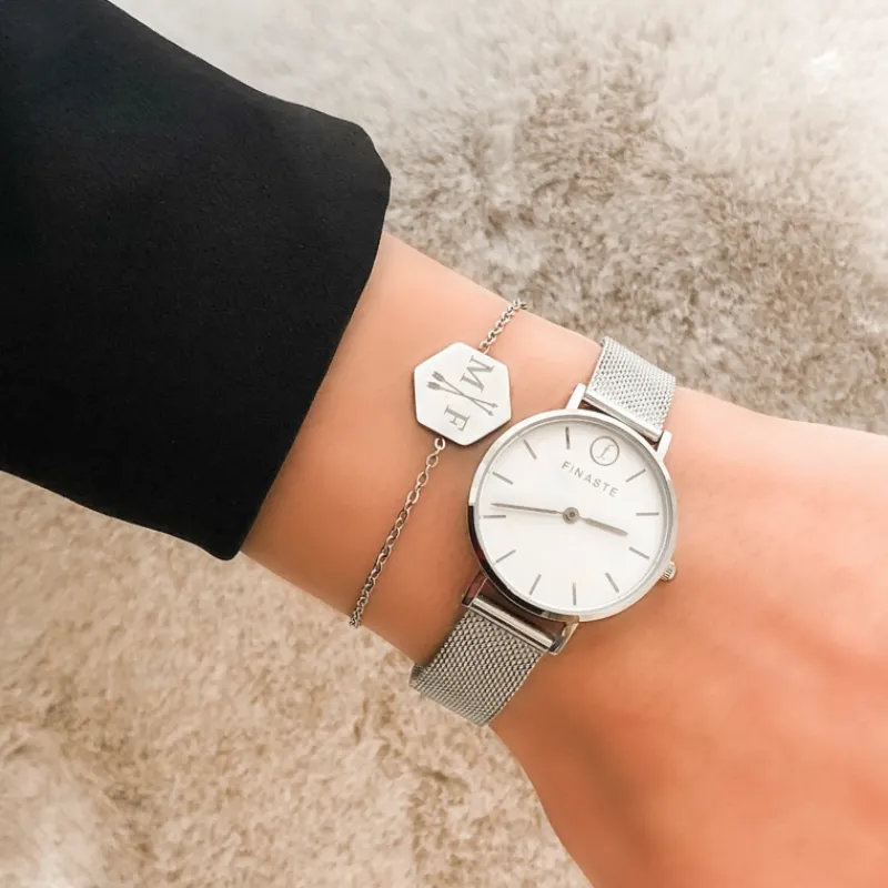 Finaste Horloge kleur zilver Online