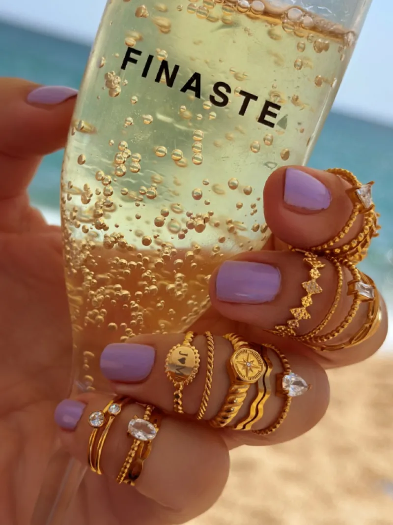Finaste Influencer ring oval goudkleurig Hot