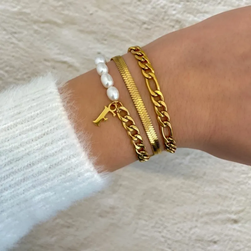 Finaste Initial armband chain & pearl kleur goud Online