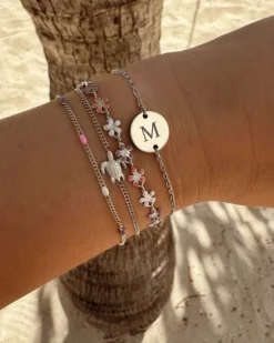 Finaste Initial Armband Coin New