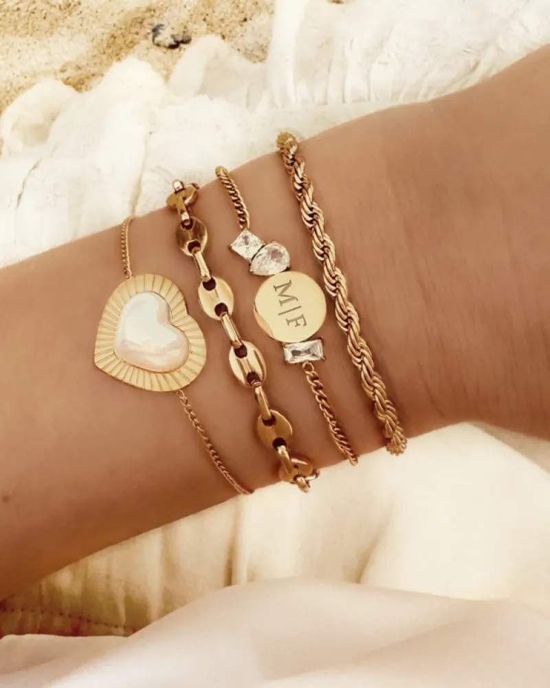 Finaste Initial armband high-end stones goudkleurig New