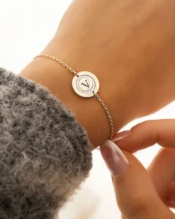 Finaste Initial armband luxury Hot