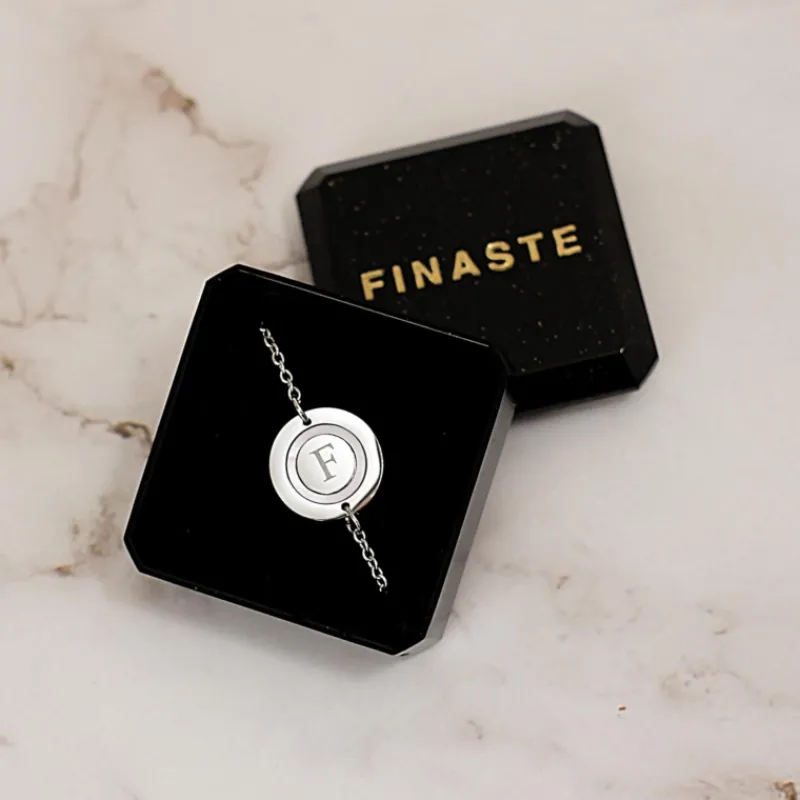 Finaste Initial armband luxury Hot