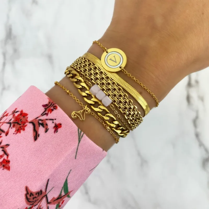 Finaste Initial armband luxury kleur goud Best